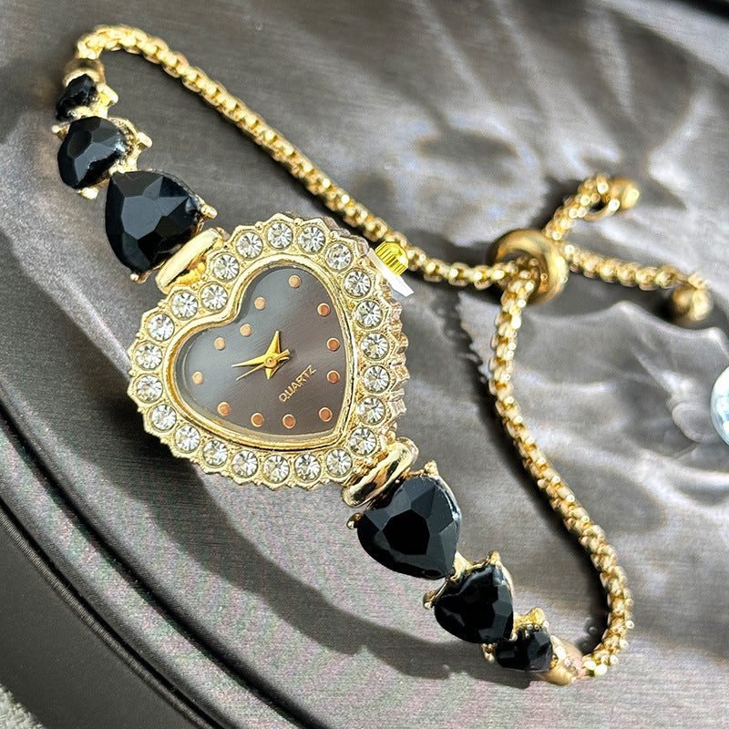 Cross-border Love Flower Decorative Bracelet Quartz Watch Diamond Dial Pull Strap Ladies Fashion Watch Foreign Trade