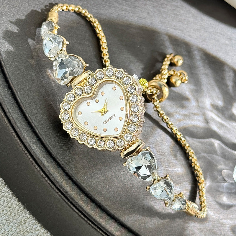 Cross-border Love Flower Decorative Bracelet Quartz Watch Diamond Dial Pull Strap Ladies Fashion Watch Foreign Trade